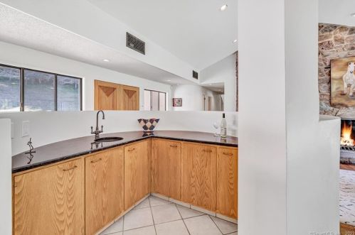 75 Honeysuckle Hill Ln, Bridgeport CT  06612-1145 exterior