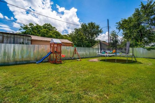 1626 Engle Ave, Dallas TX  75224-2402 exterior