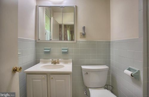 415 Allendale Way, Camp Hill PA  17011-8407 exterior