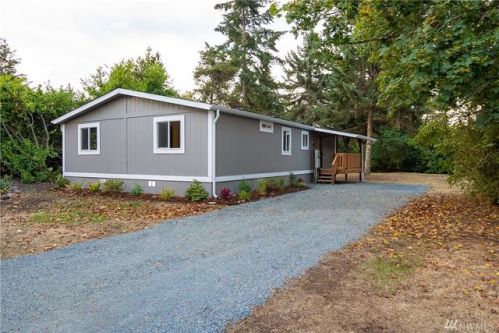 8517 Thuja Ave, Yelm, WA 98597-9766