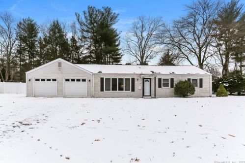 54 Woodbridge Rd, Glastonbury CT  06033-2925 exterior