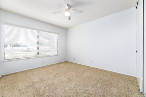 34 Christamon, Irvine CA 92620-1829 exterior