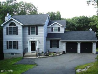 232 Lakewood Dr, Milford, PA 18337-7728