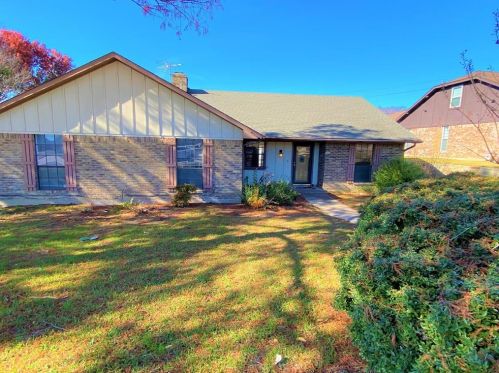 1905 Los Rios Blvd, Plano TX  75074-3813 exterior