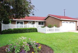 2805 Monroe Ave, Orange, CA 92867-7579