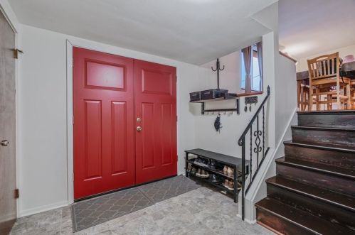 601 Diehl Dr, Mckeesport PA  15132-7420 exterior