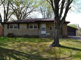 4406 Tara Ave, Louisville, KY 40216-3047