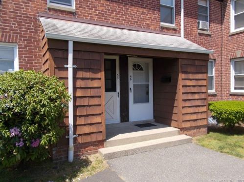 48 Virginia Ave, Bridgeport, CT 06610-1506