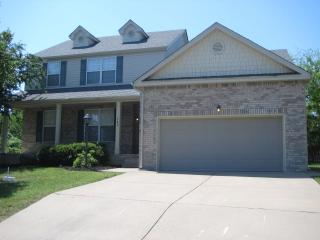 142 Vintage Cir, Hendersonville TN  37075-4082 exterior