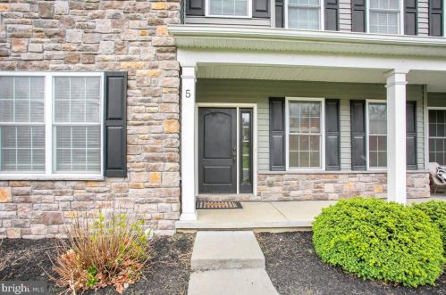 5 Millfording Rd, Navy Sup Dpt, PA 17050-1936