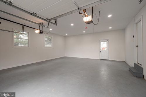 9 Steinmetz Rd, Collegeville PA  19473-1421 exterior