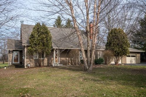 3061 Hann Hill Rd, Hermitage, PA 16148-5965