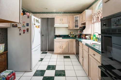 2802 Morningside St, San Diego CA 92139-3529 exterior