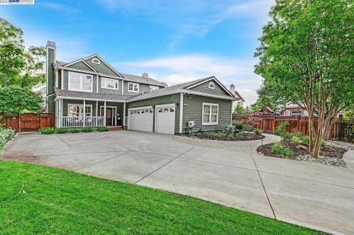 795 Daisyfield Dr, Livermore CA  94551-3990 exterior