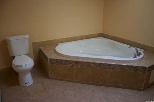 12 Ramblewood Rd, Shoreham NY  11786-2300 exterior