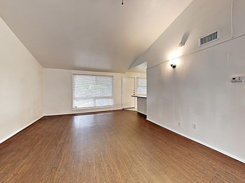 914 Waterview Cir, Richardson TX  75080-3016 exterior