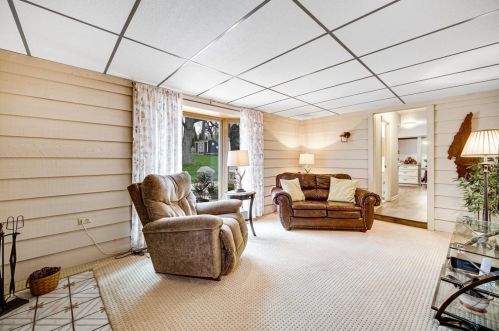 9873 Olcott Ave, Dyer IN 46373-9286 exterior