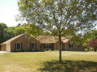 8300 Buckingham Ln, Harrisburg, NC 28075-9394
