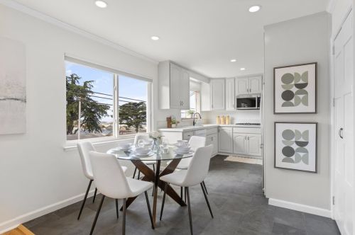 383 Monterey Rd, Pacifica CA  94044-1460 exterior