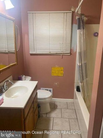 134 Huntley Ave, Berkeley Township NJ  08721-1318 exterior