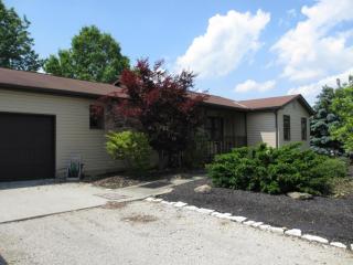 8111 Liberty Church Rd, Johnstown, OH 43031-9442