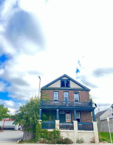 2228 Teutonia Ave, Milwaukee, WI 53205-1245