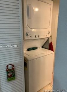 1900 68th St, Hialeah FL  33014-4401 exterior