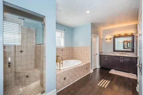 1999 Illinois Ave, Saint Petersburg FL  33703-3421 exterior