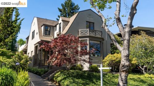 35 Craig Ave, Oakland CA  94611-3701 exterior