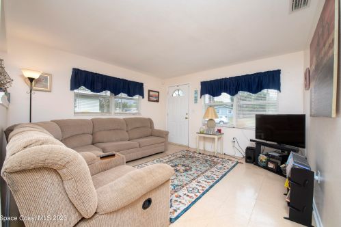 3010 Kirby Dr, Titusville FL  32796-1221 exterior