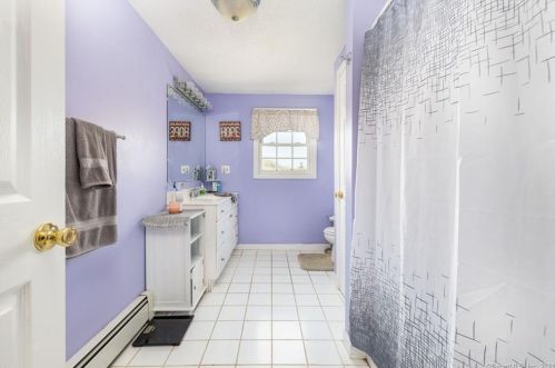 24 Muir Ave, Bristol CT  06010-7214 exterior