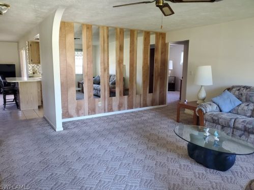 1904 14th Ter, Cape Coral, FL 33909-1647