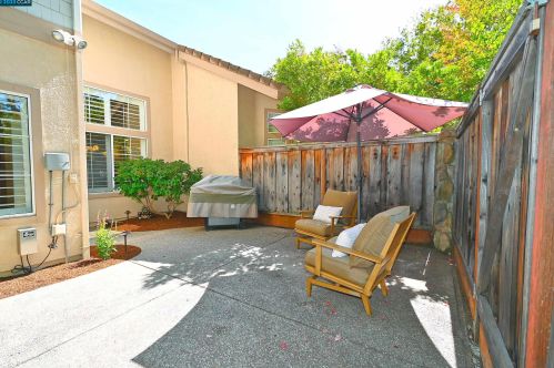 122 Tivoli Ln, Danville CA  94506-4602 exterior