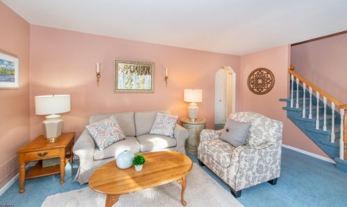 23 Harrison St, West Paterson, NJ 07424-1602