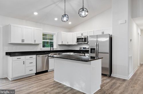 12601 Wilderness Park Dr, Spotsylvania VA  22551-8114 exterior