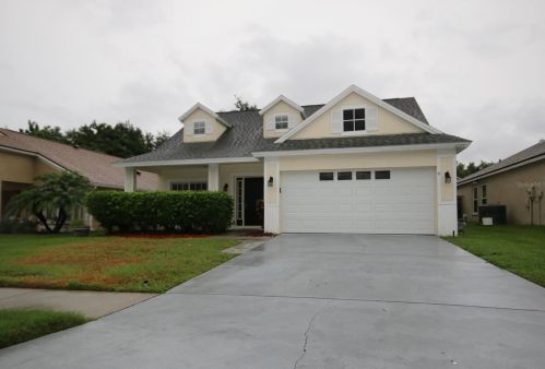 1725 Harbor Oaks Dr, Tarpon Springs, FL 34689-1708
