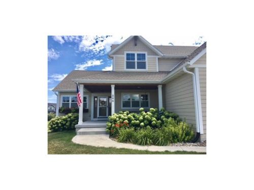 204 Ridgewood Dr, Midvale, IA 50124-4700