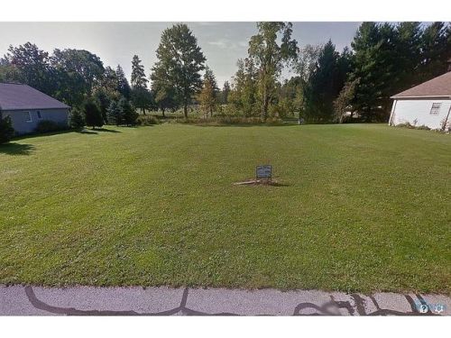 15 Taylor St, West Clarksfield, OH 44889-8975