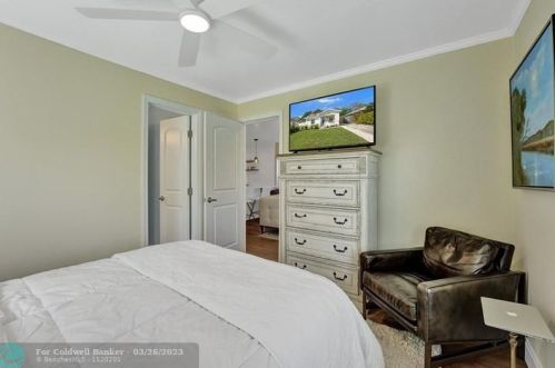 228 8th Ave, Delray Beach FL  33483-5523 exterior