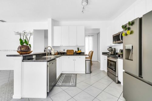 15042 20th St, Hollywood FL  33027-4363 exterior