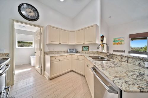 863 Rabbit Rd, Sanibel, FL 33957-3017