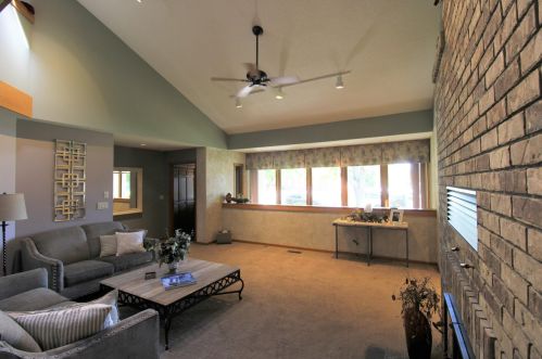 1316 16th St, Willmar MN  56201-2854 exterior