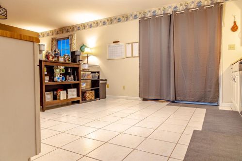 10641 Manor Dr, Dyer IN  46373-9119 exterior