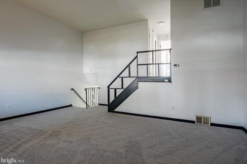 1423 Simpson St, Boothwyn PA  19061-4334 exterior