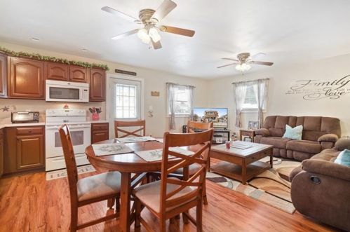 1710 Dailey Ave, Latrobe PA 15650-3026 exterior