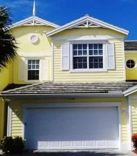 1102 Mariner Bay Blvd, Fort Pierce, FL 34949-3607
