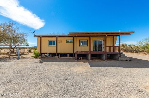13610 Curtis Rd, Tucson, AZ 85743-8403
