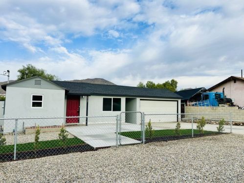 6927 Jurupa Rd, Riverside, CA 92509-4108