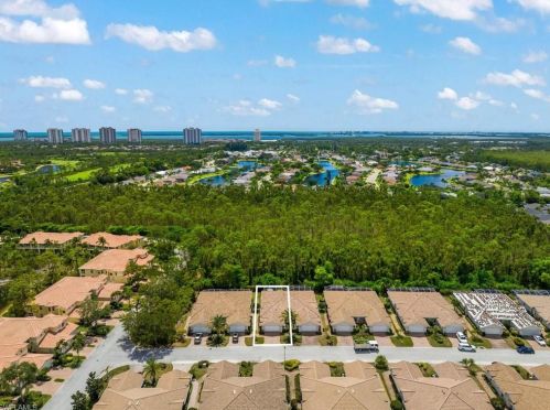 23111 Coconut Shores Dr, Bonita Springs FL 34134-9106 exterior