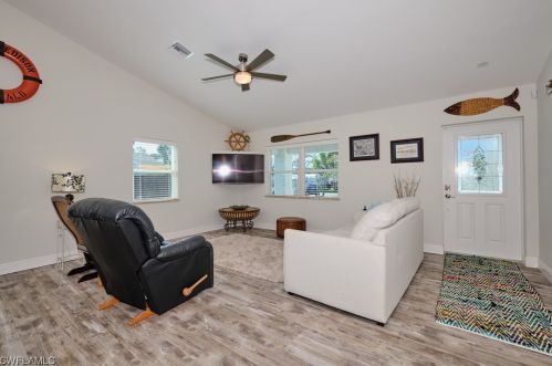 3633 Mango St, Saint James City FL  33956-2553 exterior